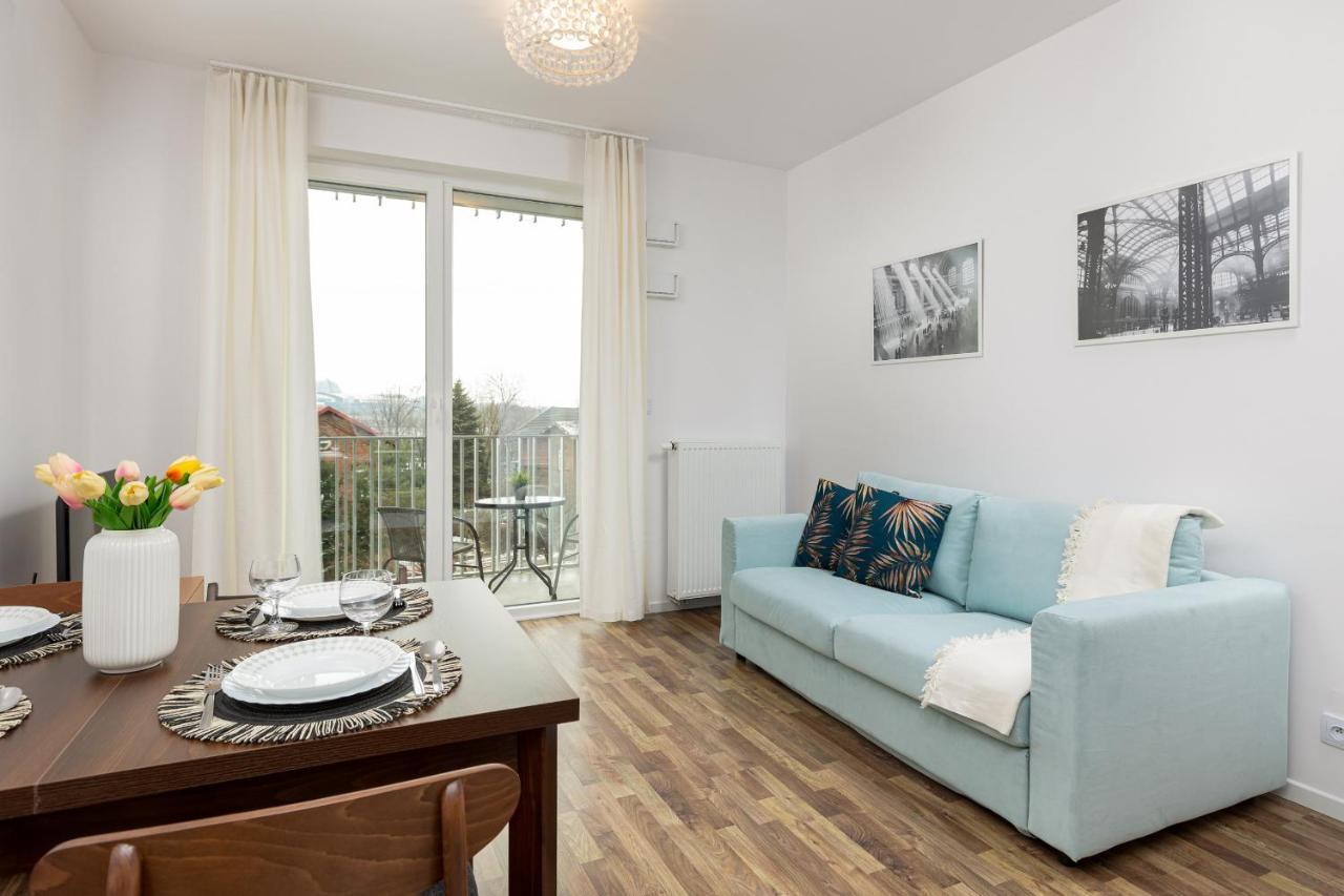Stacja Wola Apartments With Parking By Noclegi Renters Warschau Exterior foto
